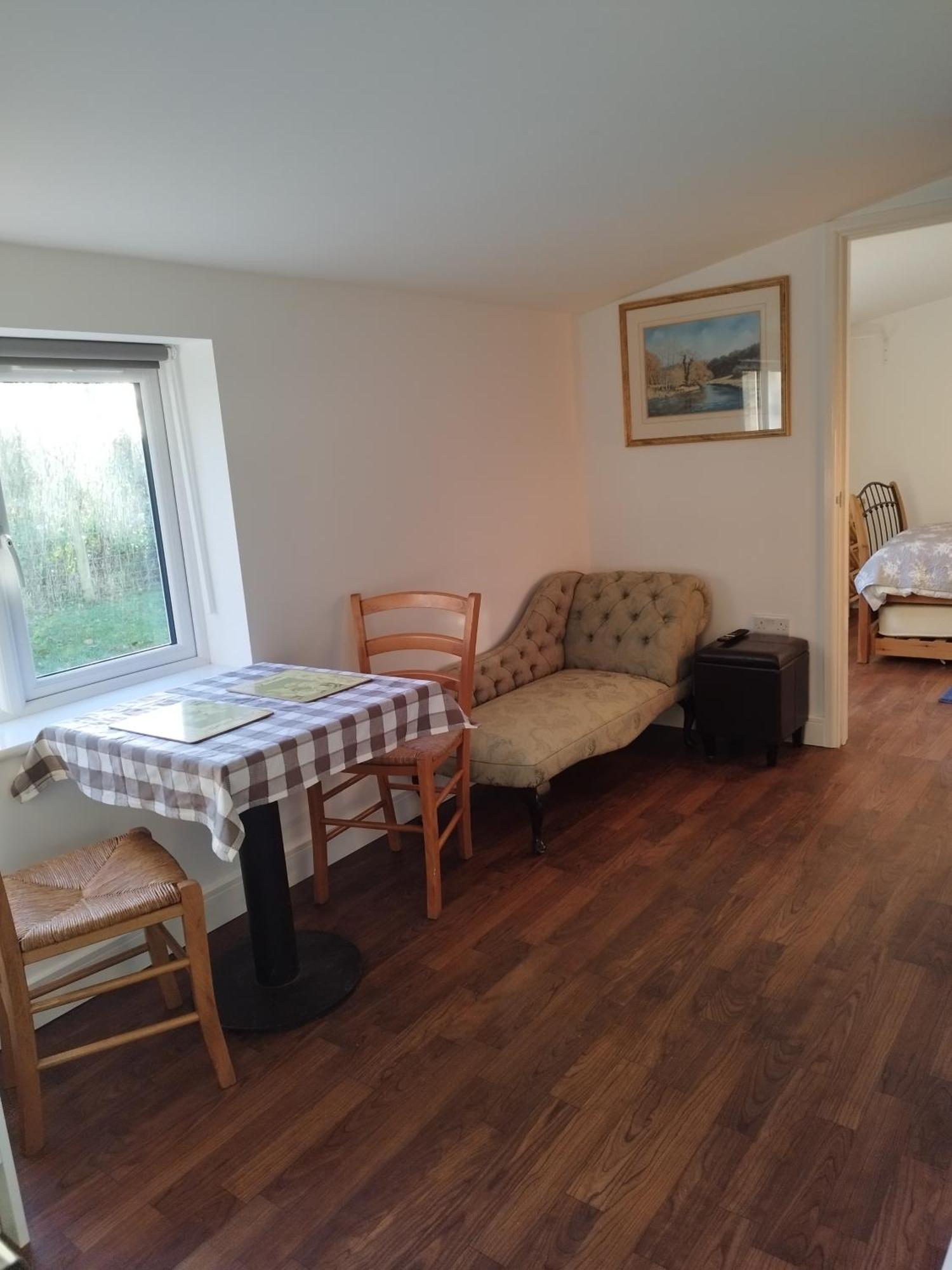 Two Birds Weekly Stay Malmesbury Eksteriør billede