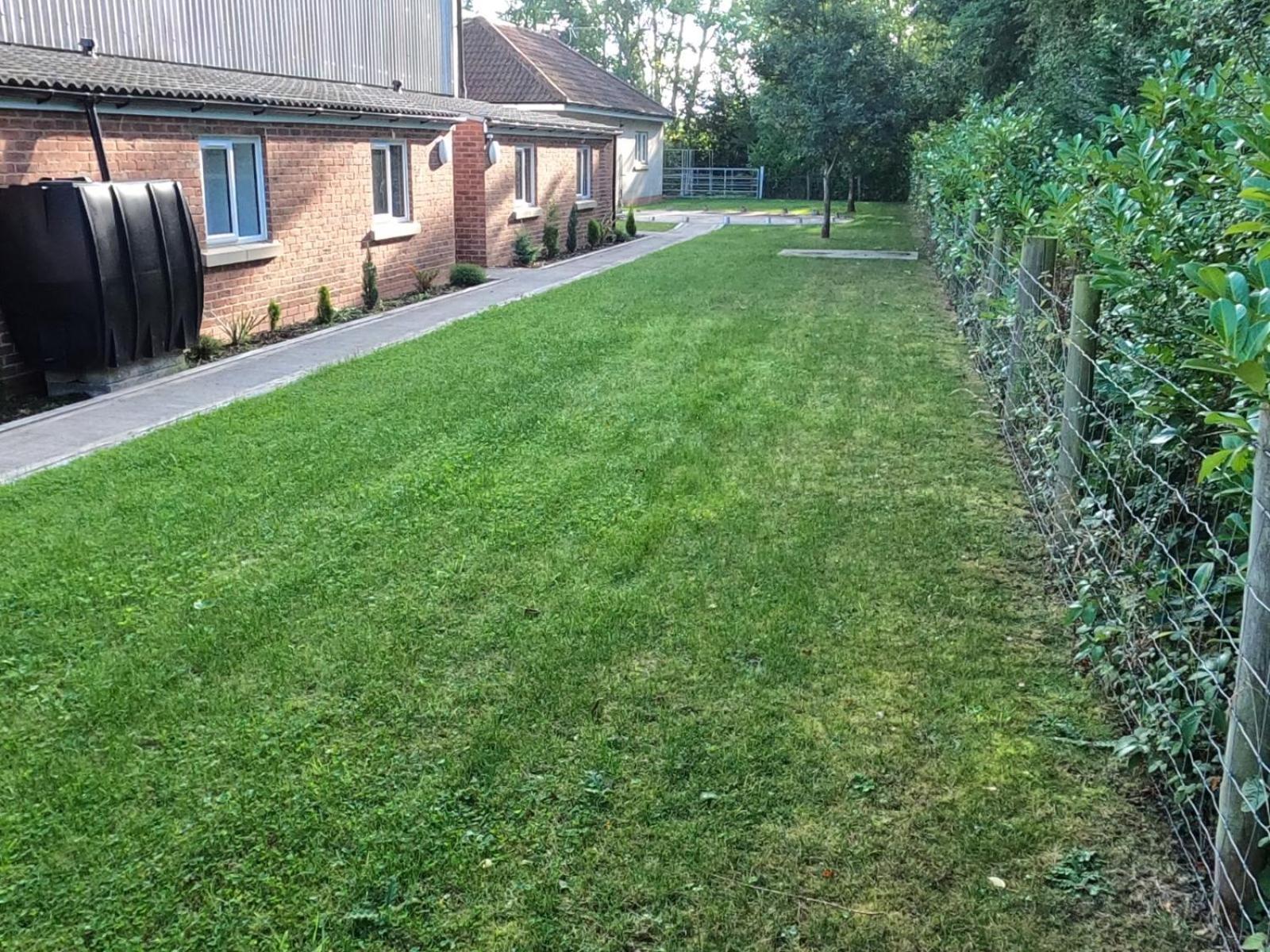 Two Birds Weekly Stay Malmesbury Eksteriør billede