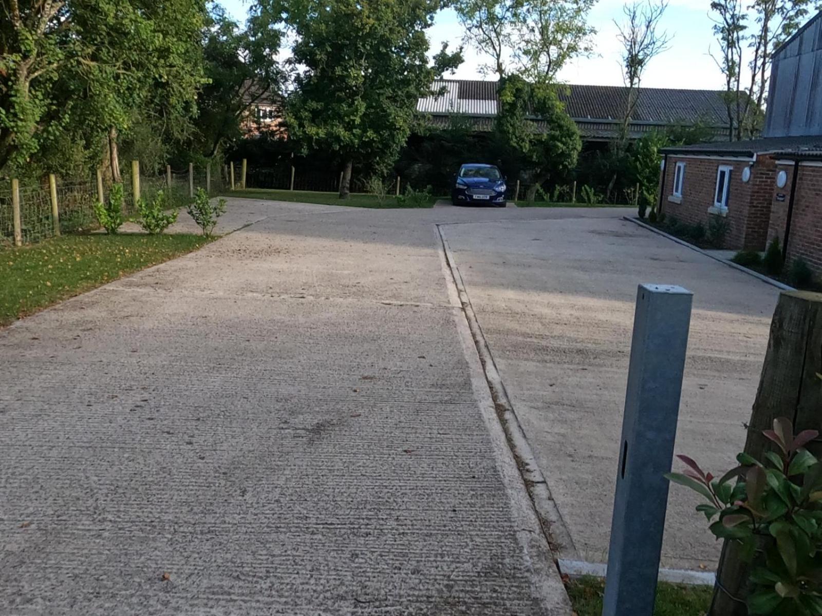 Two Birds Weekly Stay Malmesbury Eksteriør billede